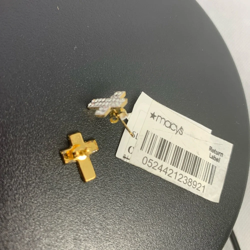 MACY'S 14k Gold Plated Sterling Silver
Crystal CROSS STUD Earrings Dainty - Picture 10 of 13
